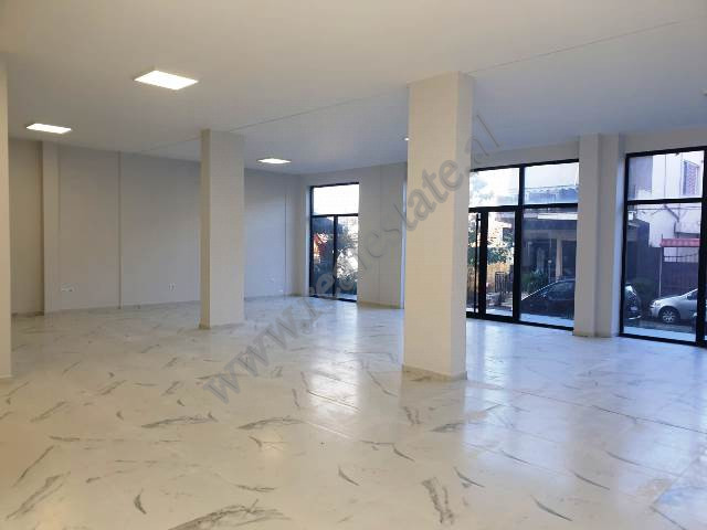 Store space for sale in Xhamllik area in Tirana